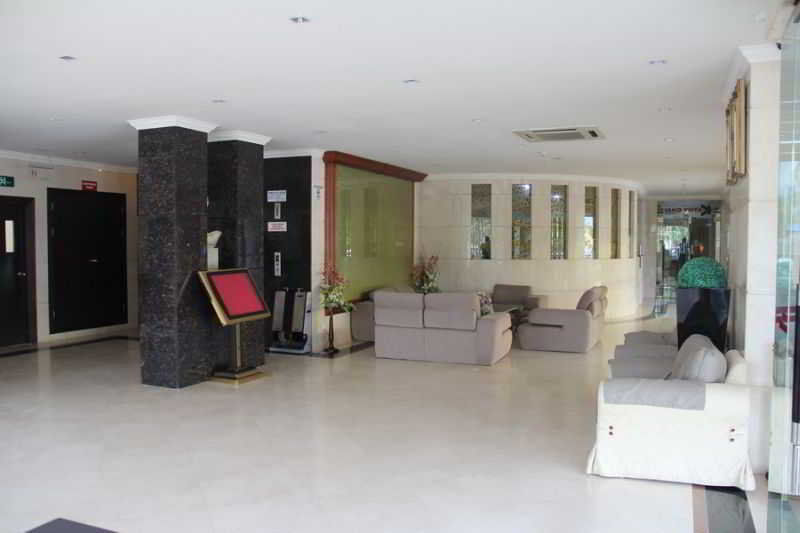 Palm Garden Hotel Brunei Bandar Seri Begawan Exterior foto